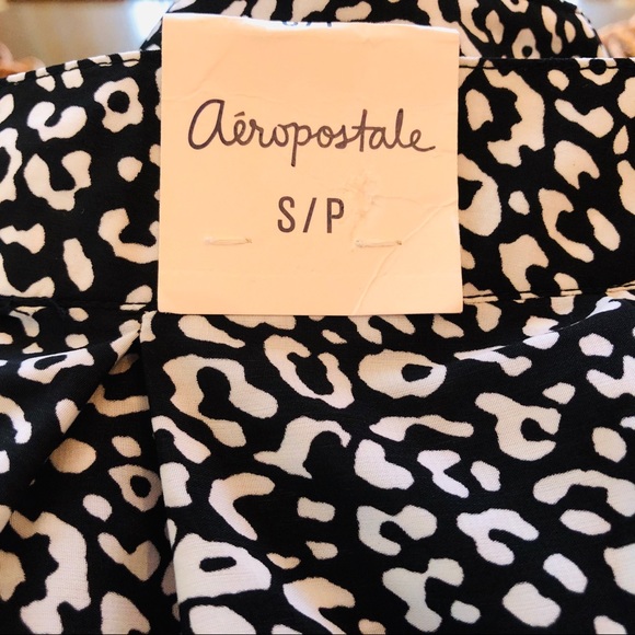 NWT Aeropostale Cheetah Mini Skirt Sz Small - Picture 5 of 7